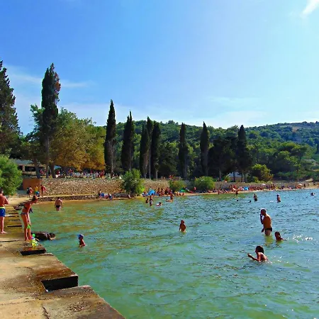 Διαμέρισμα Vrilo - 20m From Beach Postira