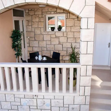 Vrilo - 20m From Beach Apartment *