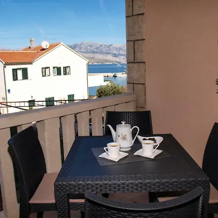 Vrilo - 20m From Beach Apartment Postira